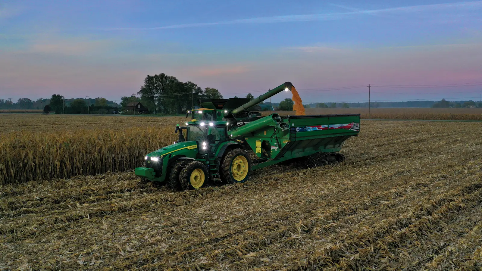 Green Patriotic Farmer Grain Cart