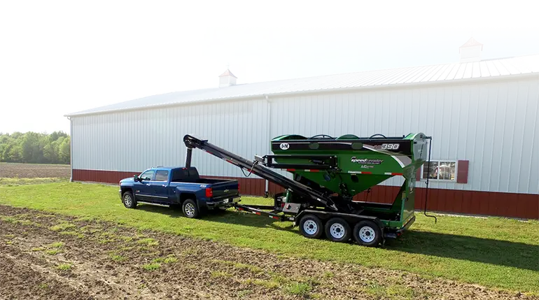 Green International Gravity Wagon