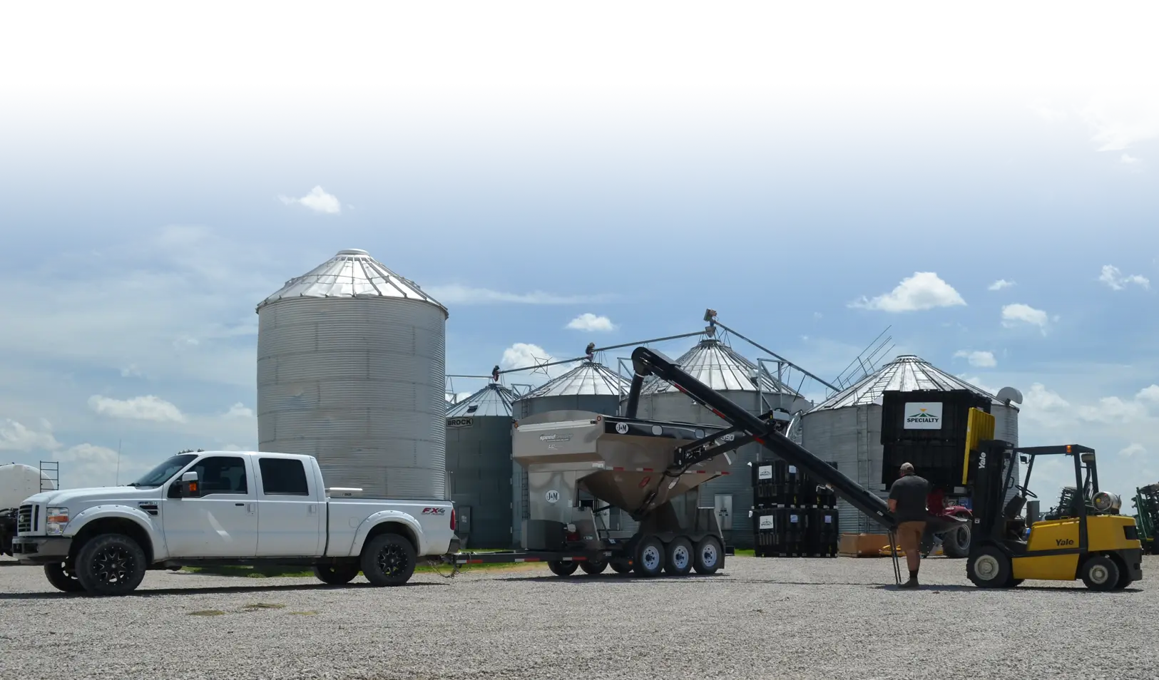 Filling a Seed Tender